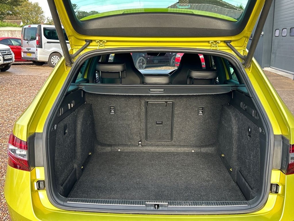 Used Skoda Superb 2017 for sale - 76405095: Photo 22