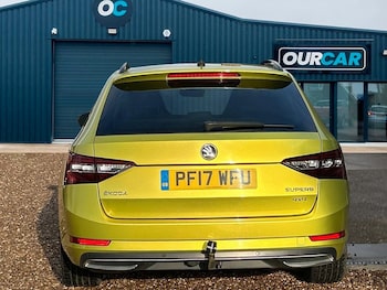 Used Skoda Superb 2017 for sale - 76405095: Photo