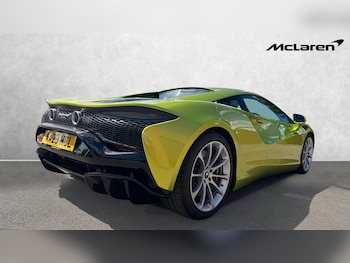 Used McLaren Artura 2023 for sale - 79073457: Photo