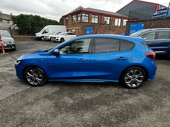 Used Ford Focus 2023 for sale - 75901052: Photo