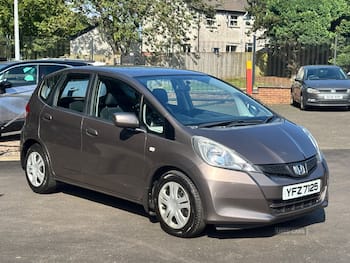 Used Honda Jazz 2015 for sale - 79633396: Photo