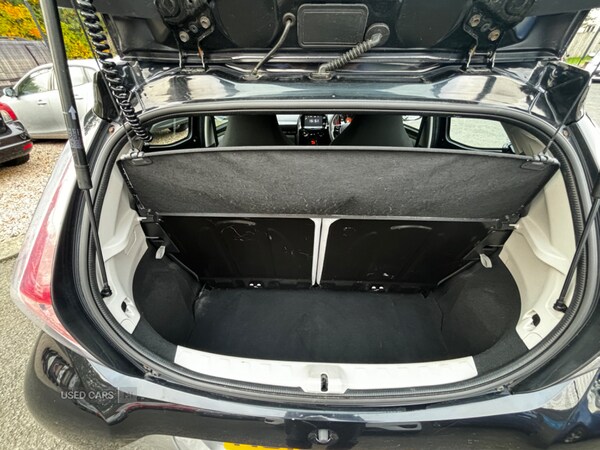 Used Toyota AYGO 2015 for sale - 76216255: Photo 14