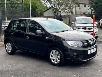 Used Dacia Sandero 2018 for sale - 79085775: Photo
