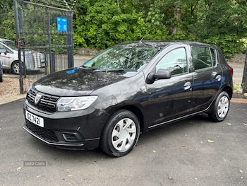 Used Dacia Sandero 2018 for sale - 79085775: Photo