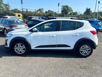 Used Dacia Sandero Stepway 2022 for sale - 79249131: Photo
