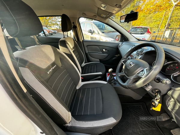 Used Dacia Sandero Stepway 2019 for sale - 76399912: Photo 9