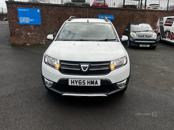 Used Dacia Sandero Stepway 2015 for sale - 77332250: Photo 2