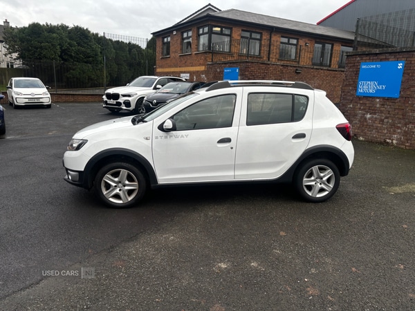 Used Dacia Sandero Stepway 2015 for sale - 77332250: Photo 4
