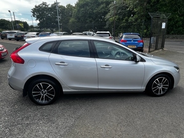 Used Volvo V40 2016 for sale - 74522309: Photo 8