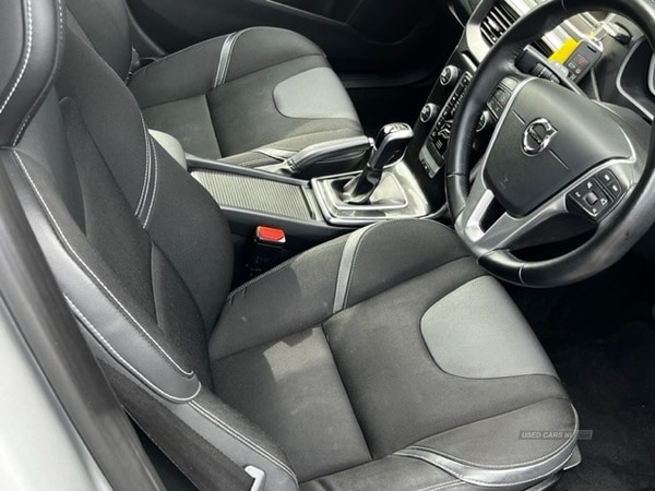 Used Volvo V40 2016 for sale - 74522309: Photo 9