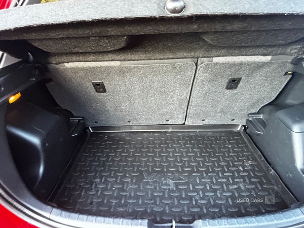 Used Toyota Yaris 2015 for sale - 76953647: Photo 12