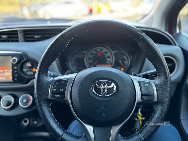 Used Toyota Yaris 2015 for sale - 76953647: Photo 16