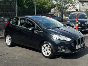 Used Ford Fiesta 2015 for sale - 79086002: Photo