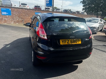 Used Ford Fiesta 2015 for sale - 79086002: Photo