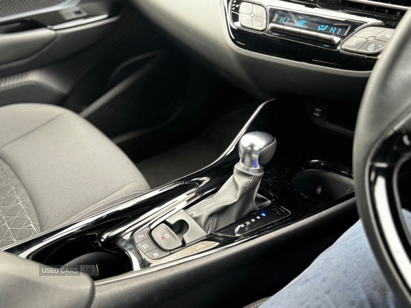 Used Toyota Yaris Cross 2025 for sale - 76389529: Photo 15