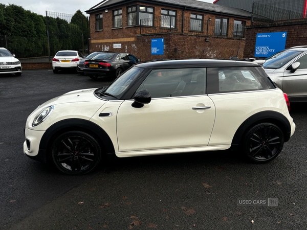 Used MINI Hatch 2019 for sale - 76977254: Photo 4