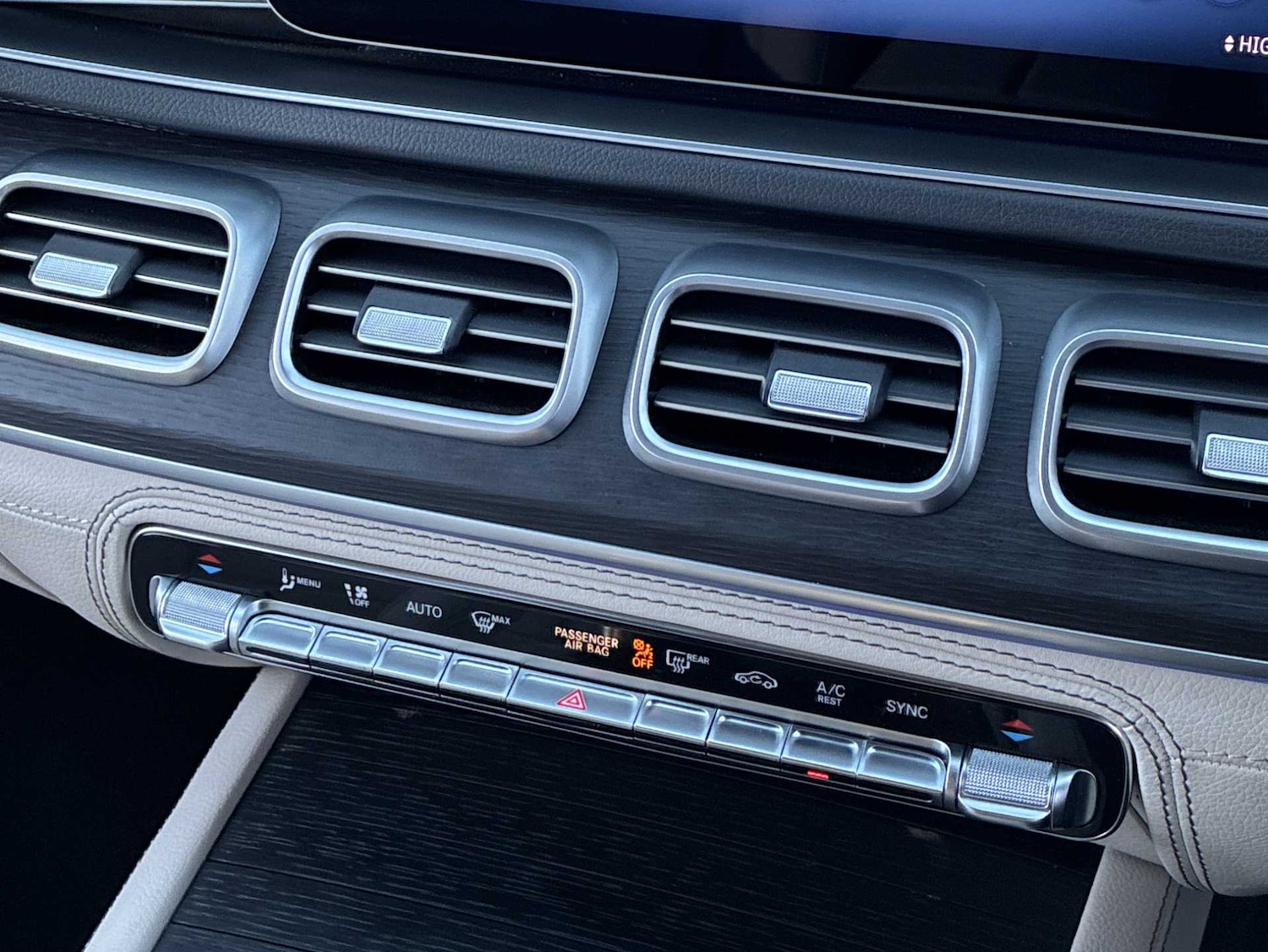 Used Mercedes-Benz GLE 2024 for sale - 78121894: Photo 12