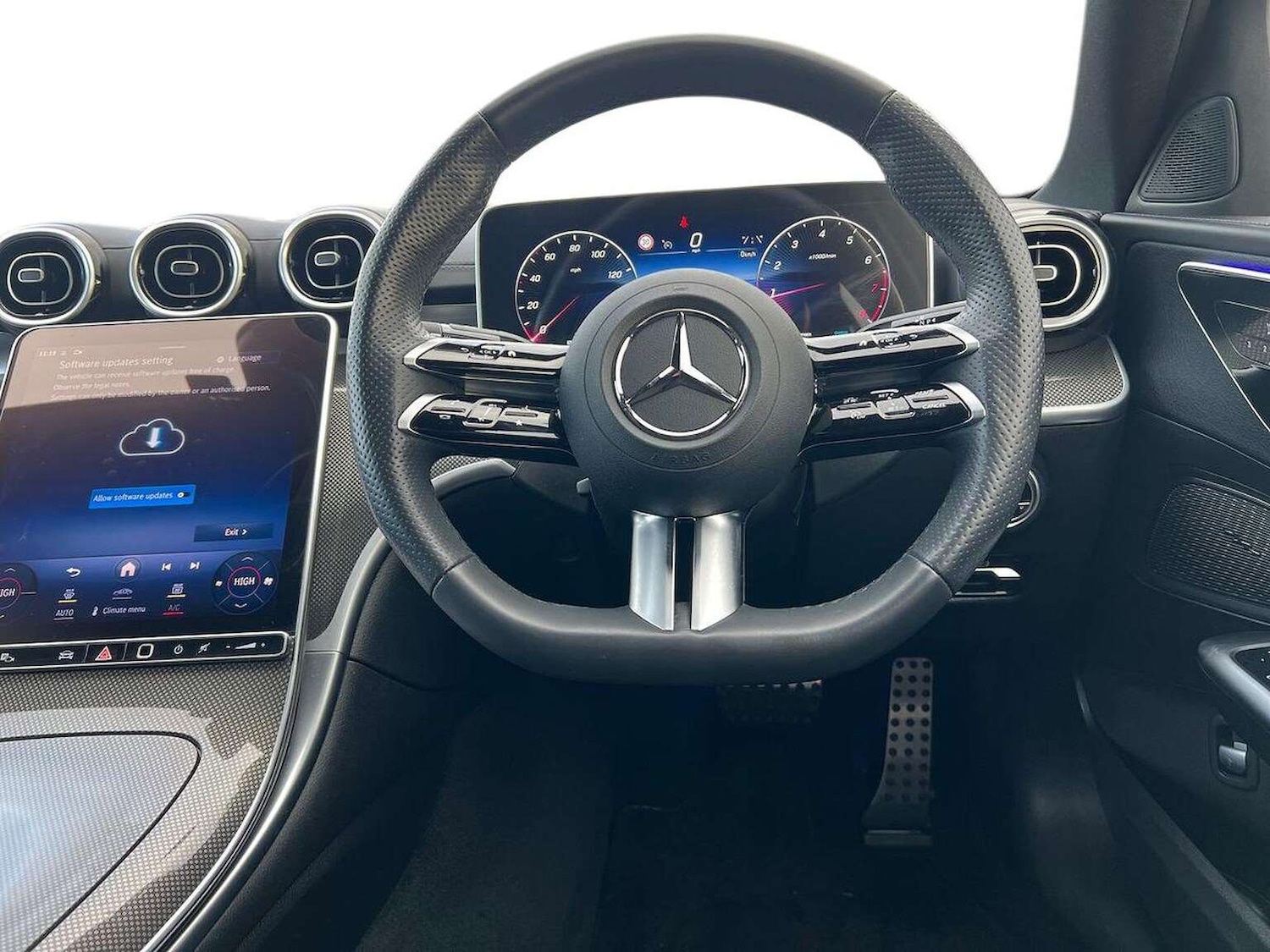 Used Mercedes-Benz C Class 2024 for sale - 77568701: Photo 9