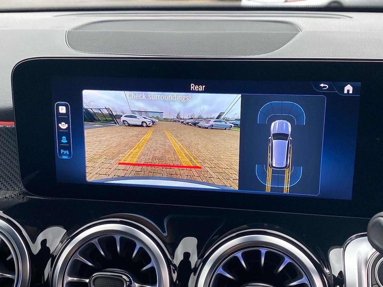 Used Mercedes-Benz GLB 2024 for sale - 76897065: Photo 23