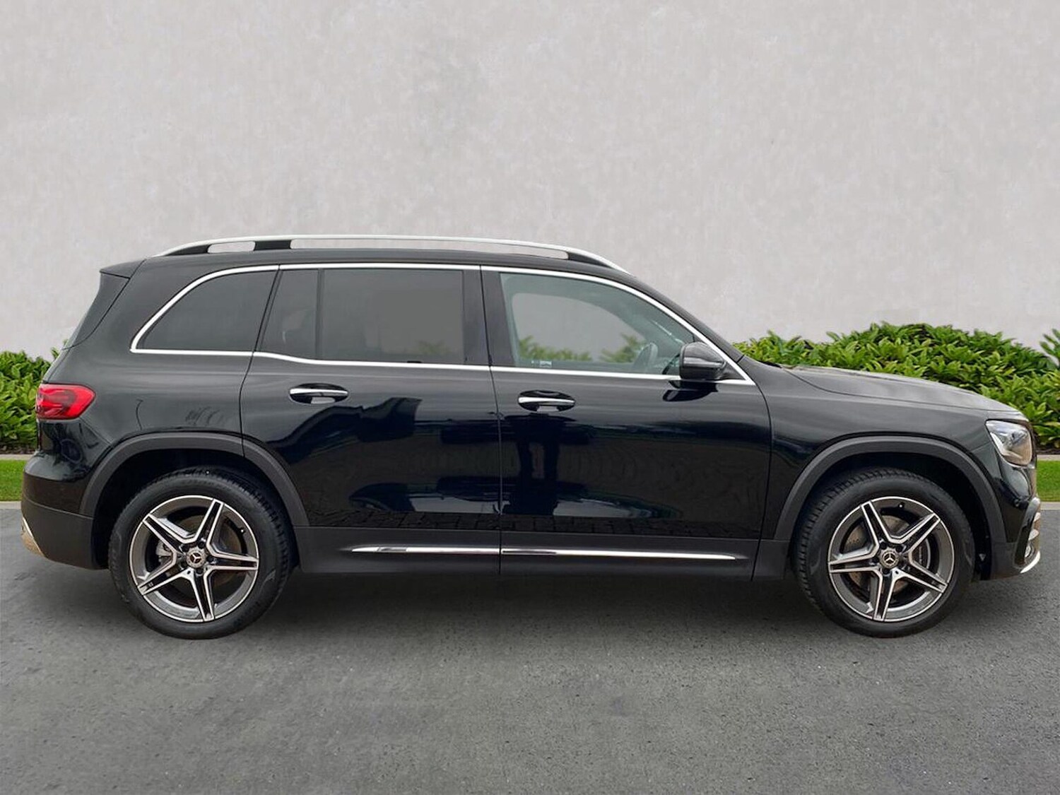 Used Mercedes-Benz GLB 2024 for sale - 76897065: Photo 3