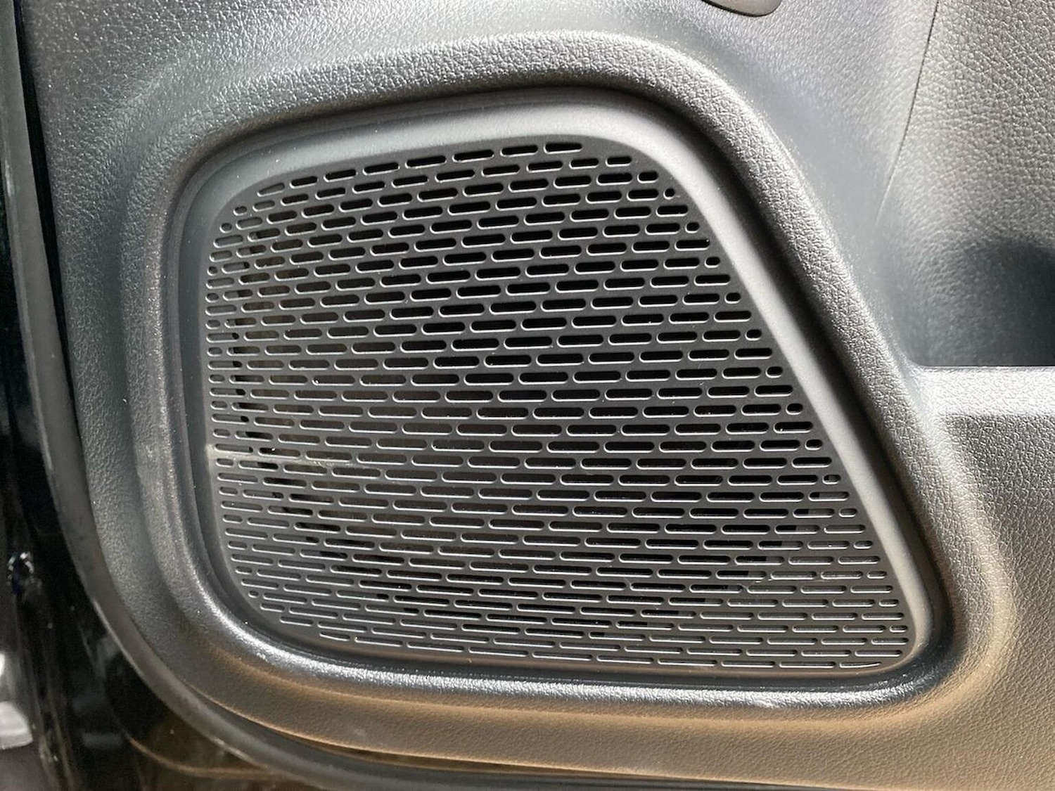 Used Mercedes-Benz GLB 2024 for sale - 76897065: Photo 31