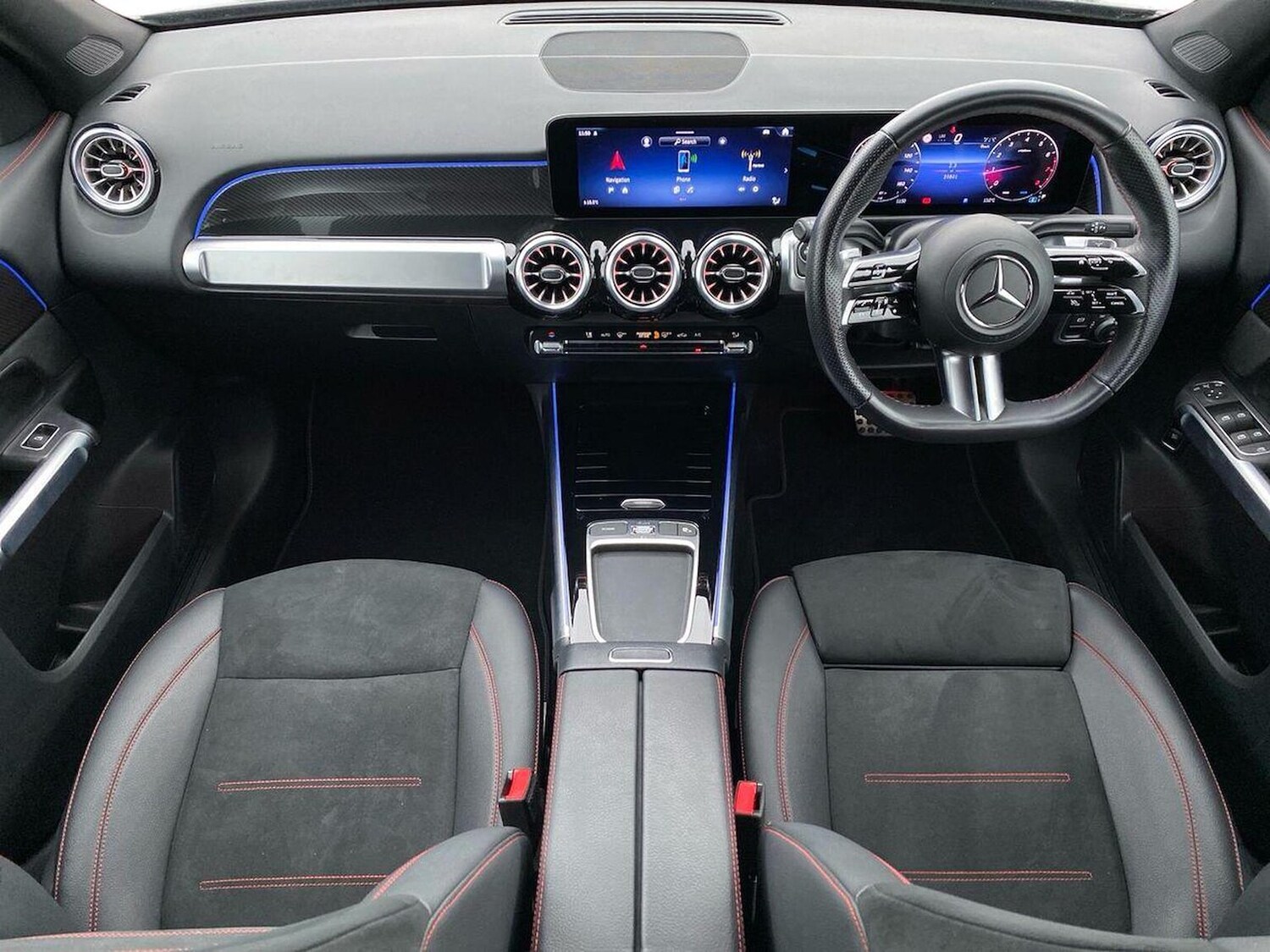 Used Mercedes-Benz GLB 2024 for sale - 76897065: Photo 8