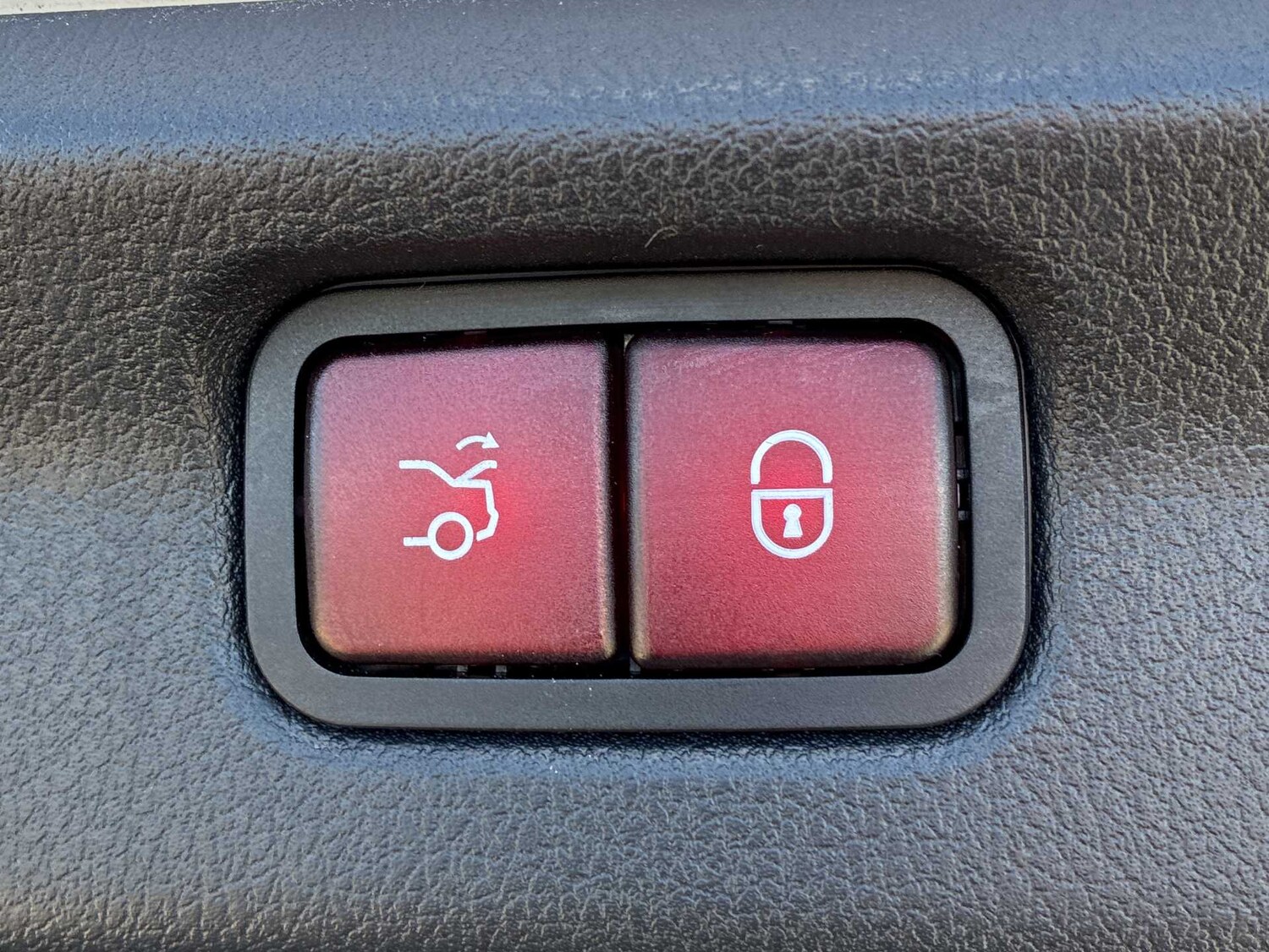 Used Mercedes-Benz EQA 2025 for sale - 78192149: Photo 40