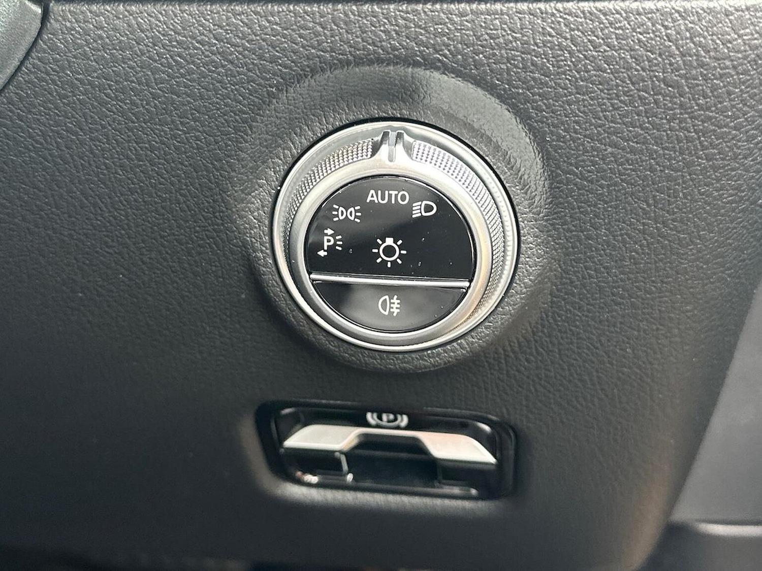 Used Mercedes-Benz C-Class 2022 for sale - 75987678: Photo 22