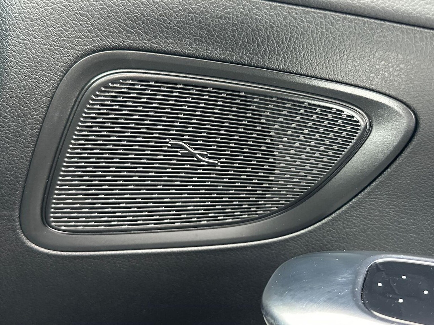 Used Mercedes-Benz C-Class 2022 for sale - 75987678: Photo 31