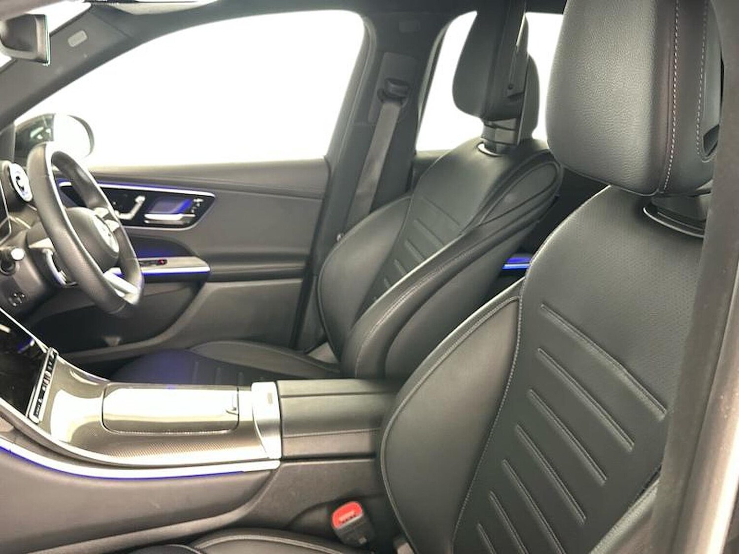Used Mercedes-Benz GLC 2024 for sale - 75987691: Photo 6