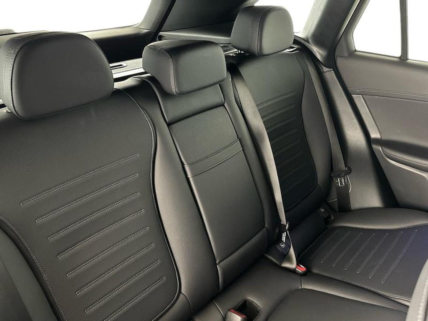 Used Mercedes-Benz GLC 2024 for sale - 75987691: Photo 7