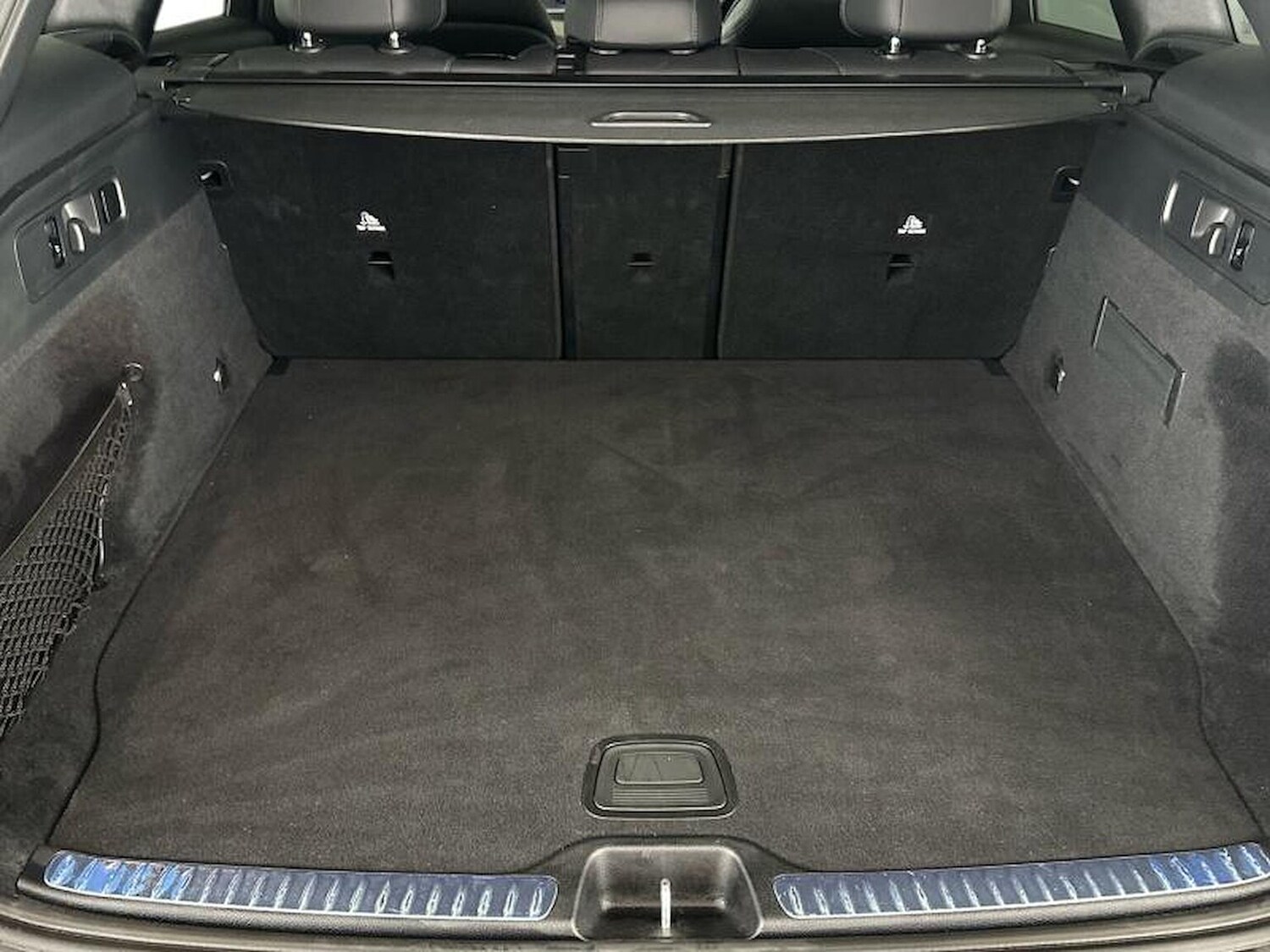Used Mercedes-Benz GLC 2024 for sale - 75987691: Photo 8