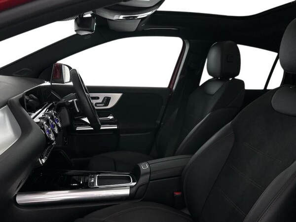 Used Mercedes-Benz GLA 2024 for sale - 75644418: Photo 5