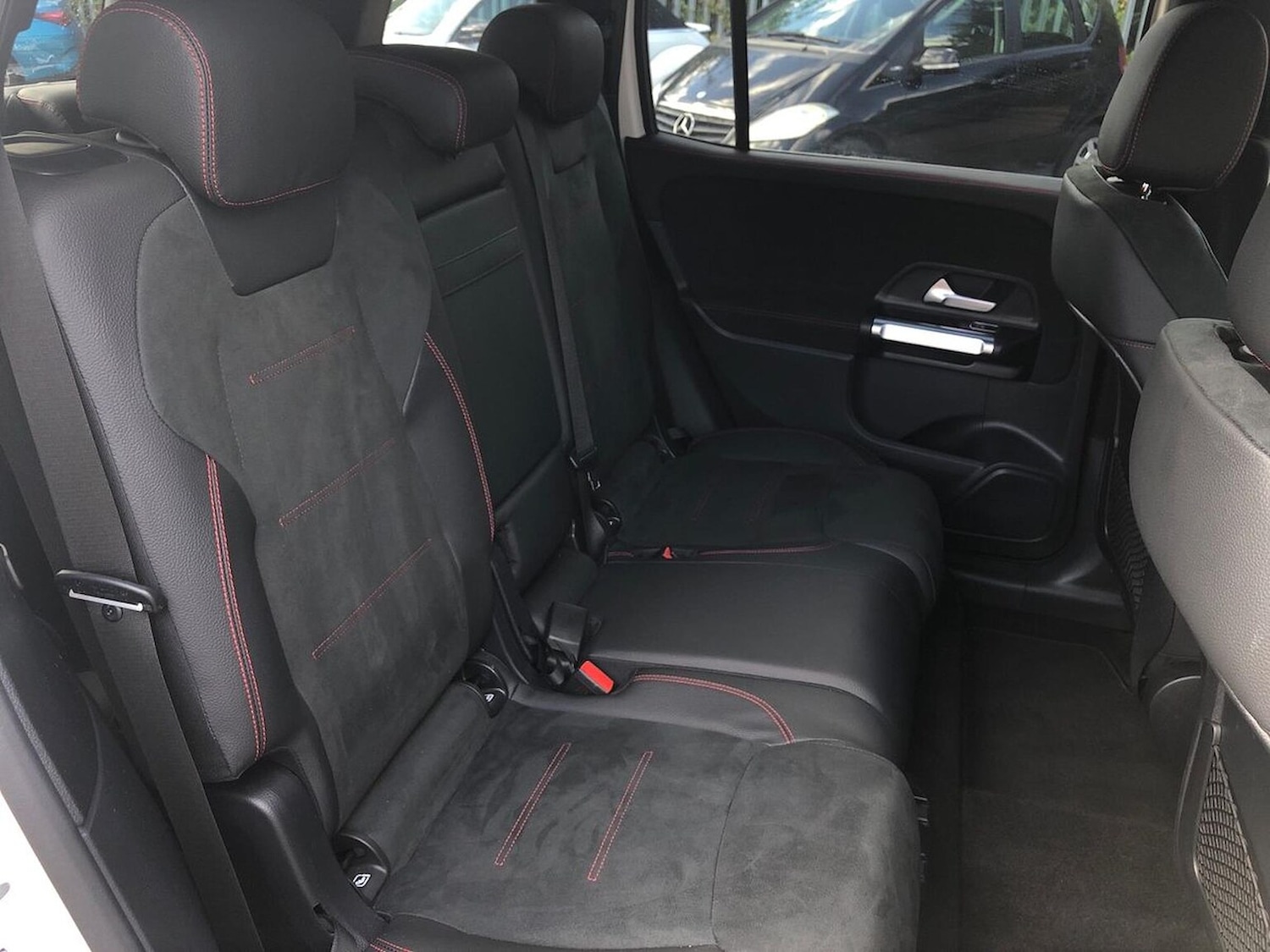 Used Mercedes-Benz GLB 2025 for sale - 76627945: Photo 16