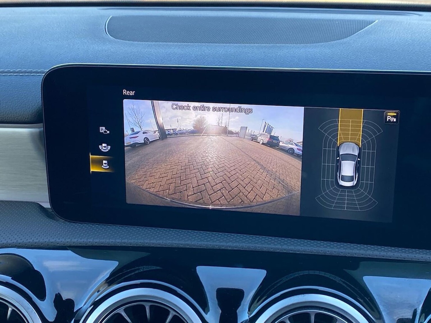 Used Mercedes-Benz CLA 2020 for sale - 76832024: Photo 23