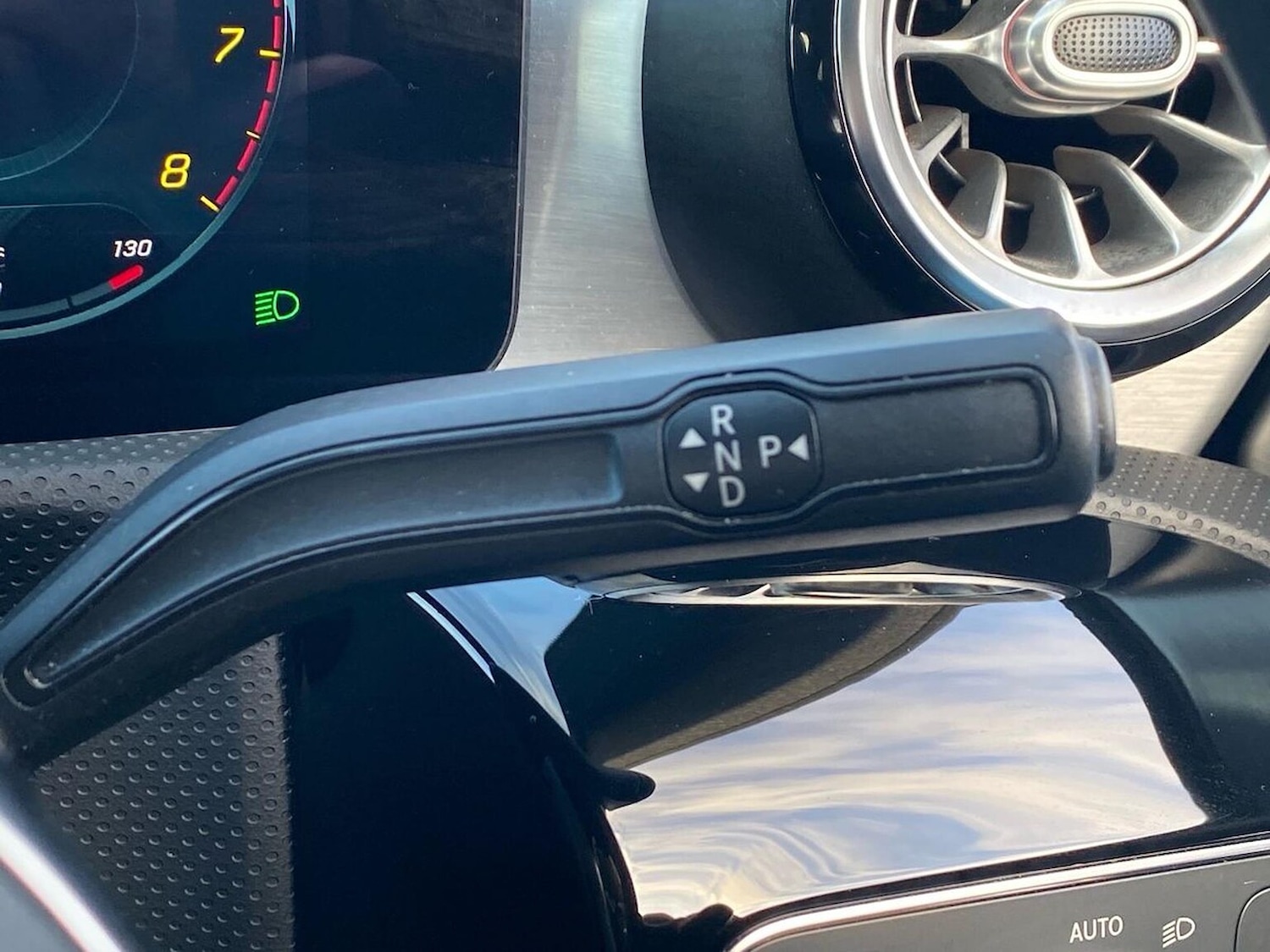 Used Mercedes-Benz CLA 2020 for sale - 76832024: Photo 29