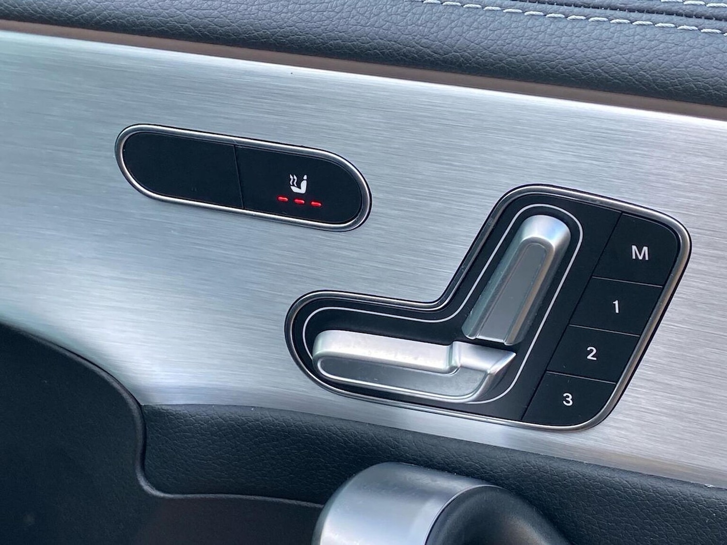 Used Mercedes-Benz CLA 2020 for sale - 76832024: Photo 30