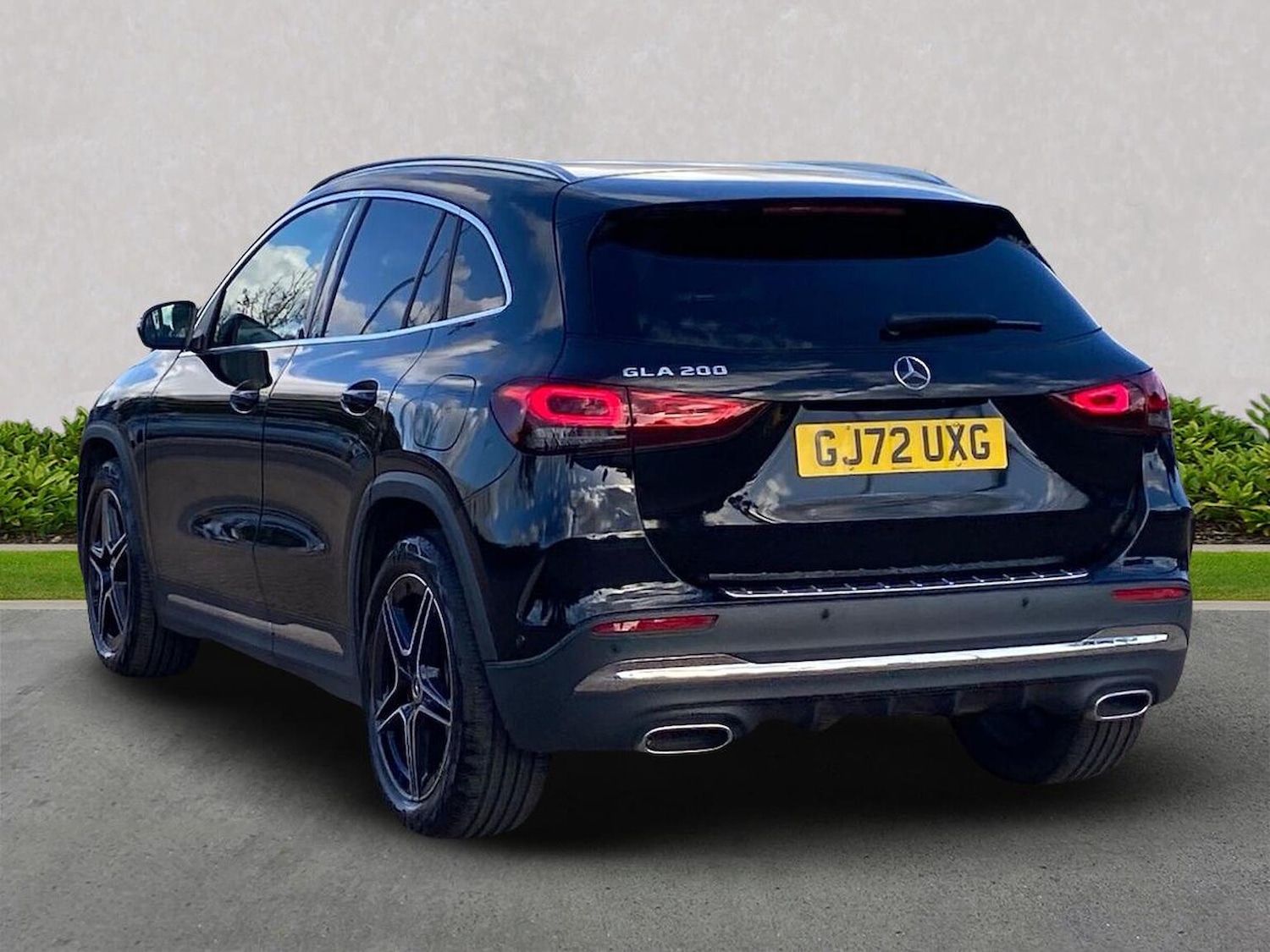 Used Mercedes-Benz GLA 2022 for sale - 76030313: Photo 2