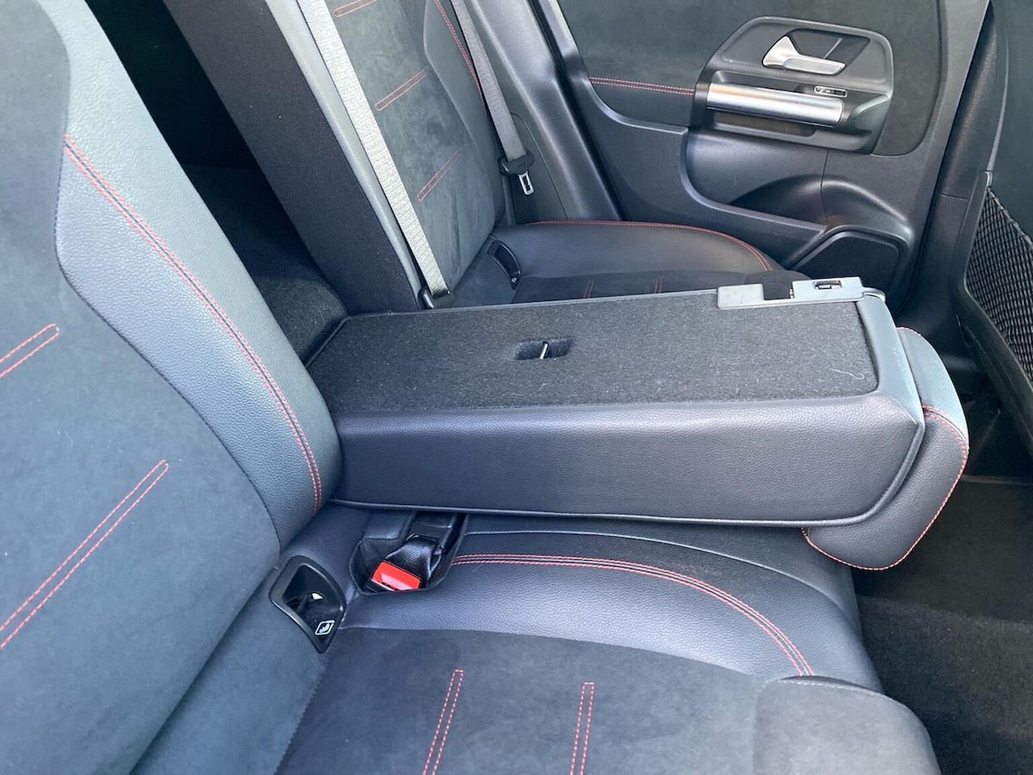 Used Mercedes-Benz GLA 2022 for sale - 76030313: Photo 40