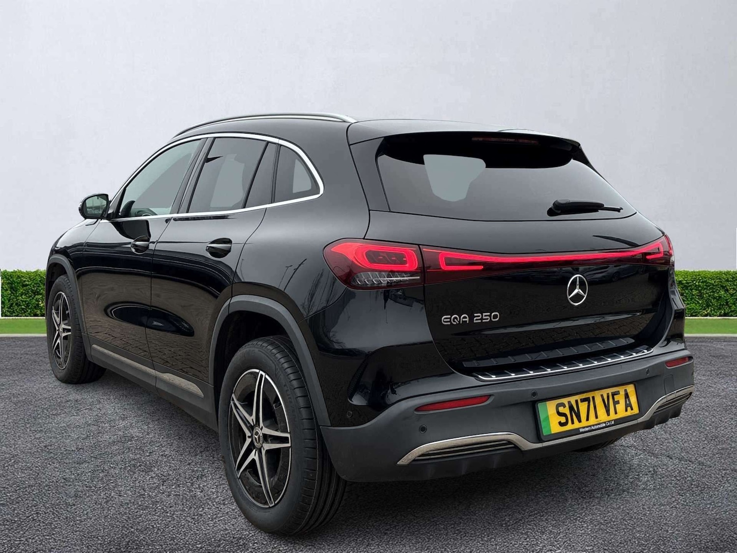 Used Mercedes-Benz EQA 2021 for sale - 78168997: Photo 2