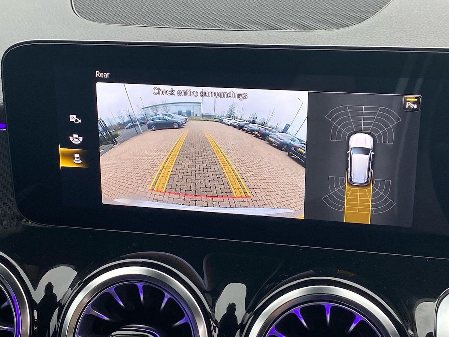 Used Mercedes-Benz GLB 2021 for sale - 77028110: Photo 25