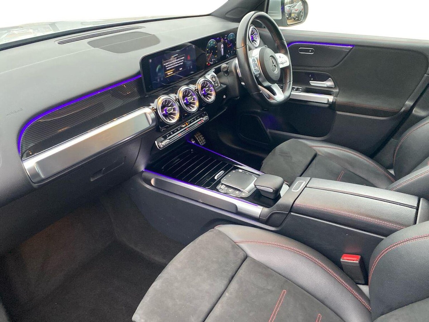 Used Mercedes-Benz GLB 2021 for sale - 77028110: Photo 9