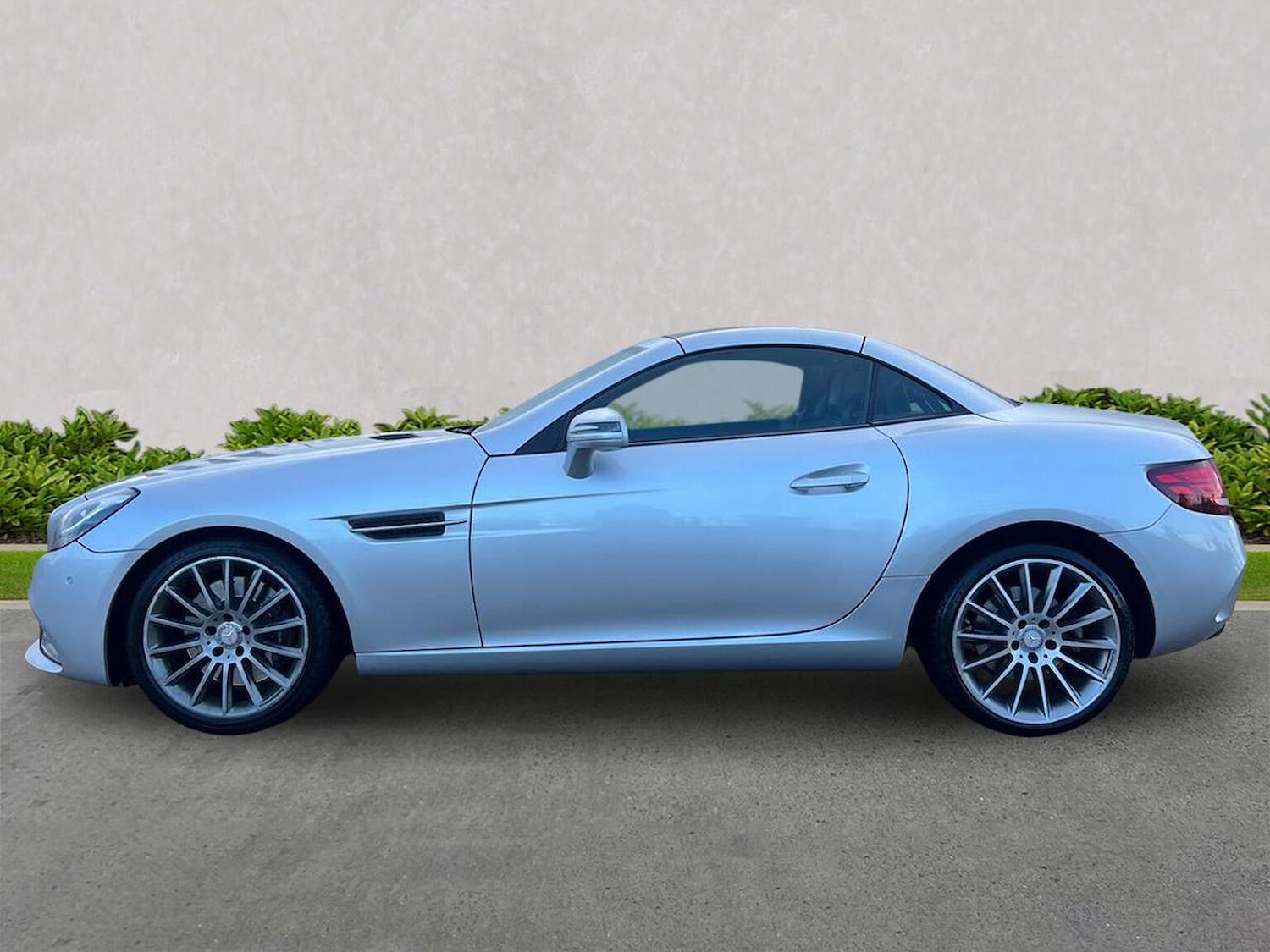 Used Mercedes-Benz SLC 2016 for sale - 76770042: Photo 19