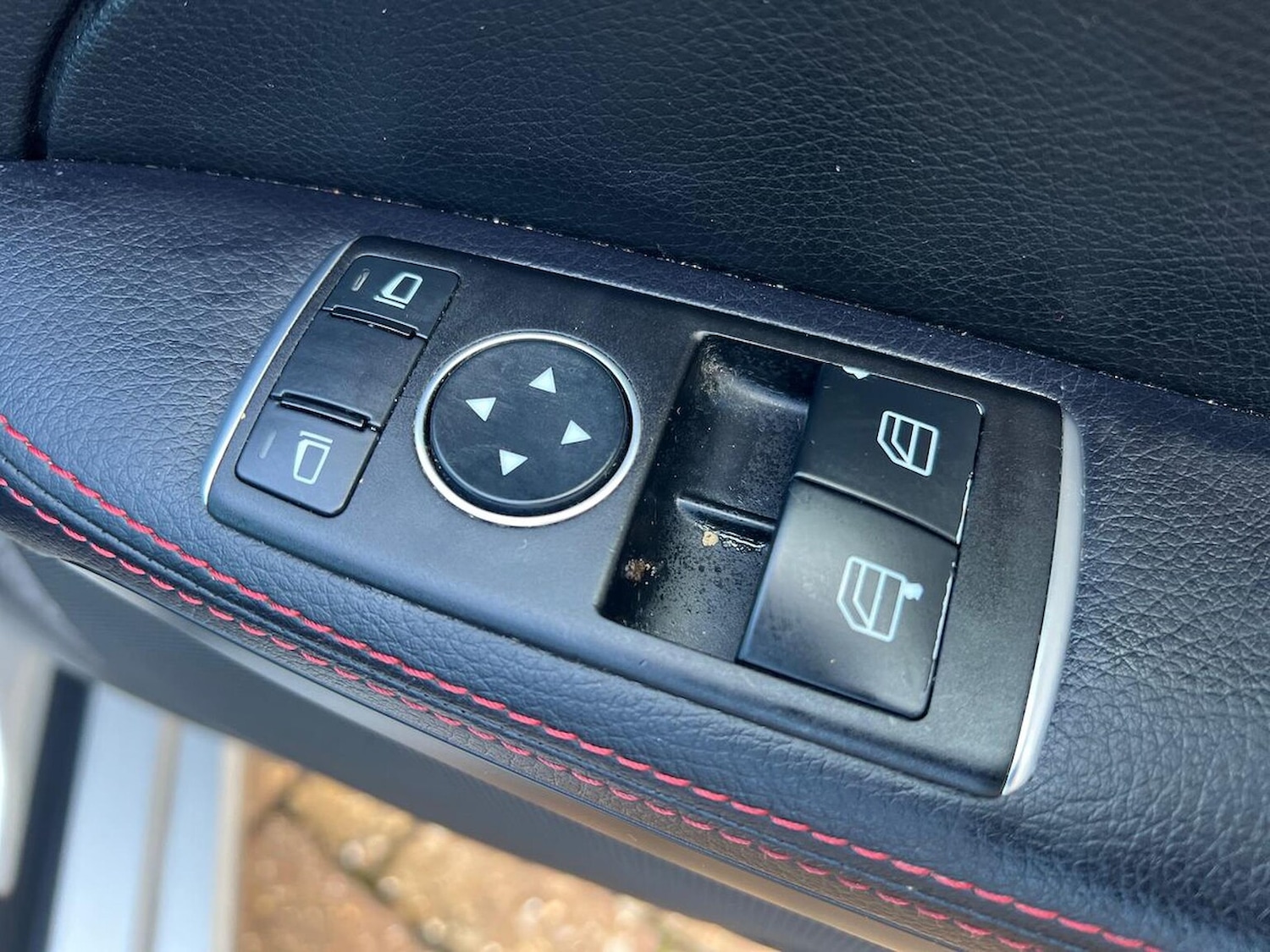 Used Mercedes-Benz SLC 2016 for sale - 76770042: Photo 21