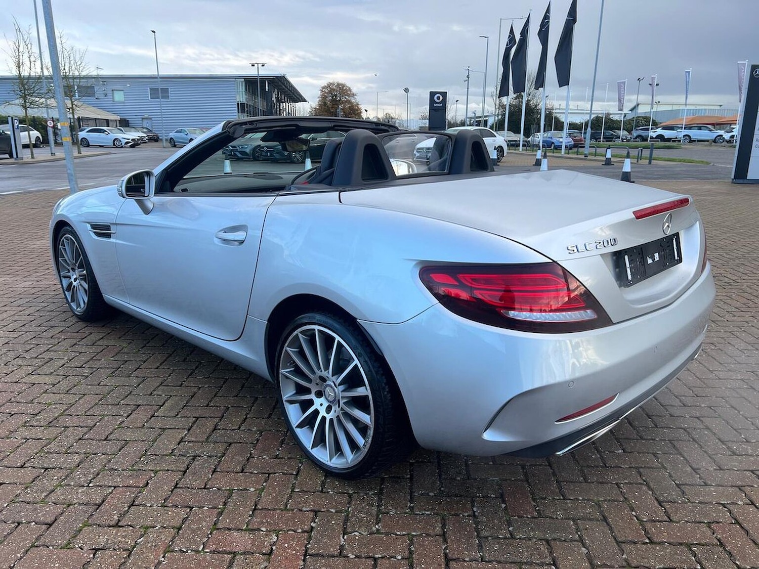 Used Mercedes-Benz SLC 2016 for sale - 76770042: Photo 39