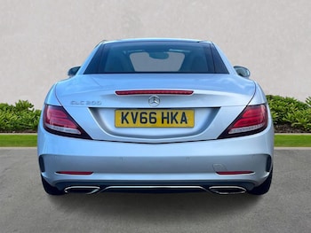 Used Mercedes-Benz SLC 2016 for sale - 76770042: Photo