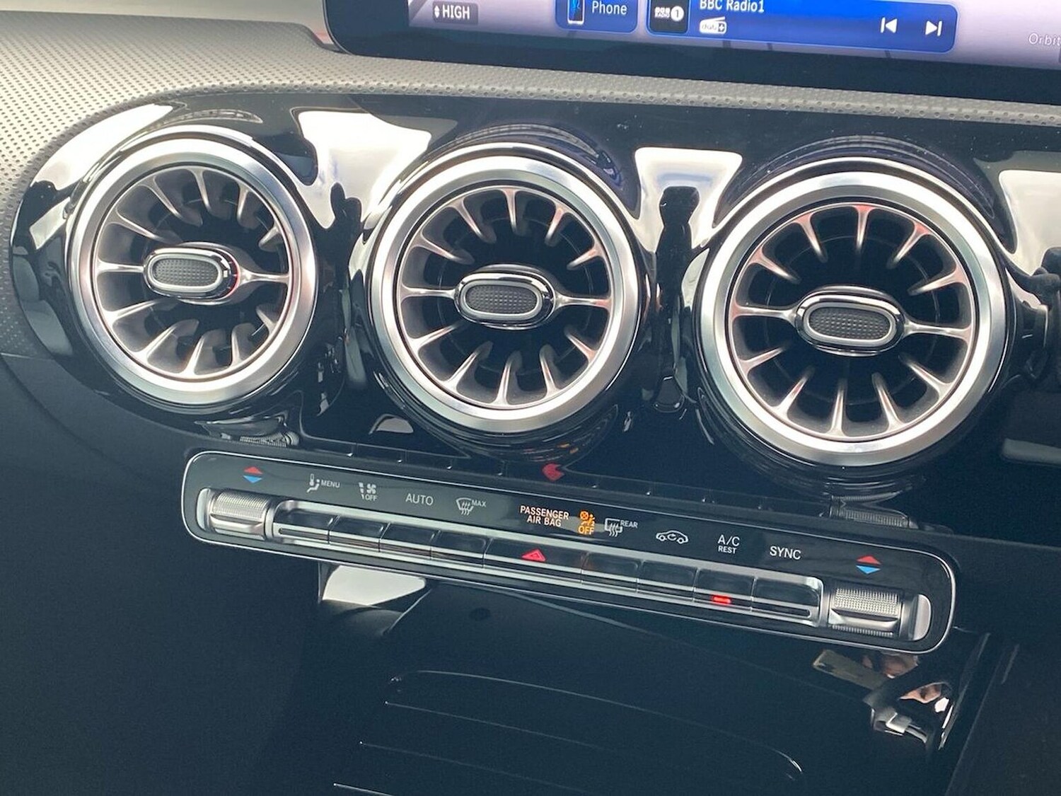 Used Mercedes-Benz CLA 2024 for sale - 76365074: Photo 12