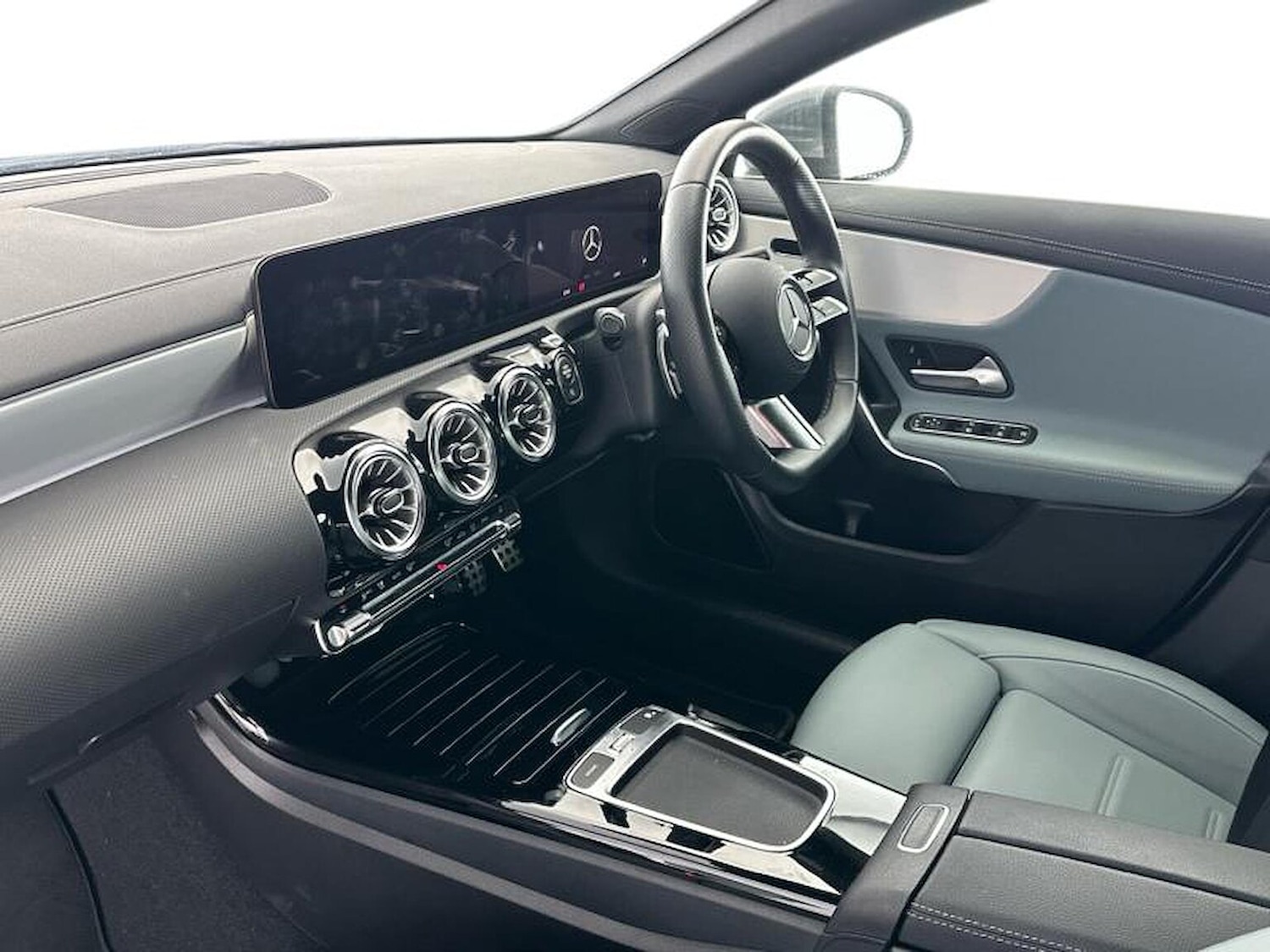 Used Mercedes-Benz CLA 2024 for sale - 76365074: Photo 5