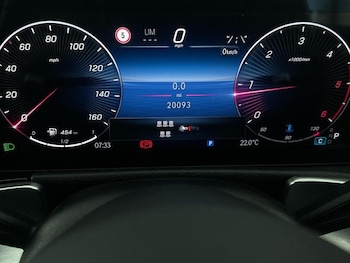 Used Mercedes-Benz GLB 2024 for sale - 75475992: Photo