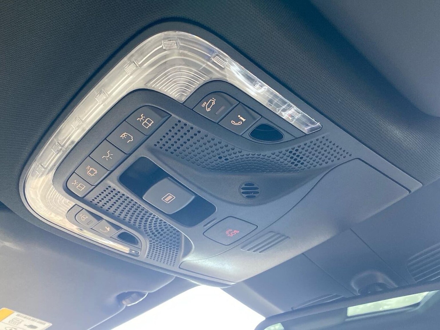 Used Mercedes-Benz V-Class 2023 for sale - 76832021: Photo 14